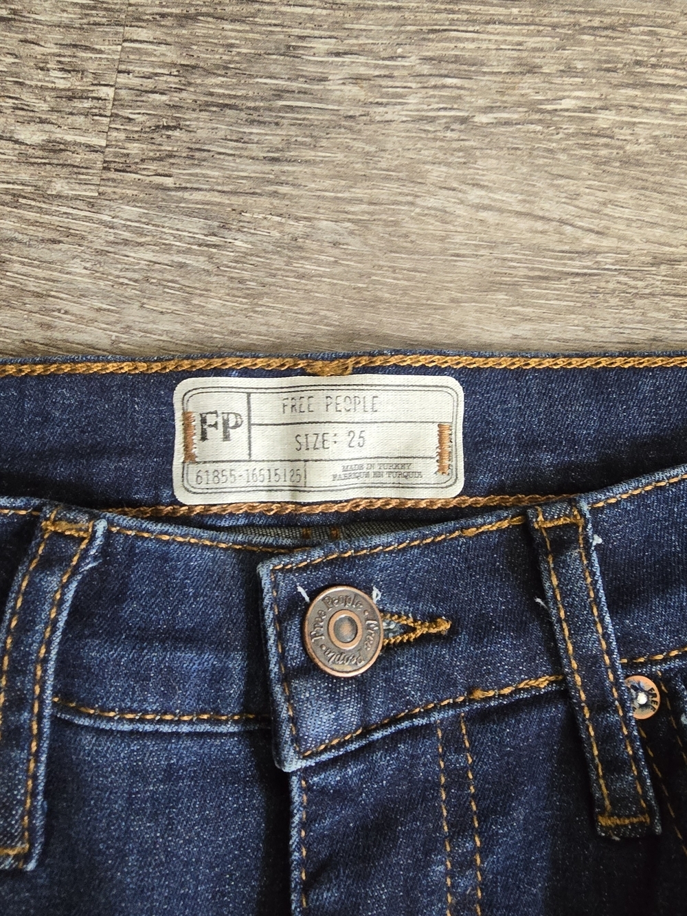 Free People Dark Blue Denim Jeans - Size 25